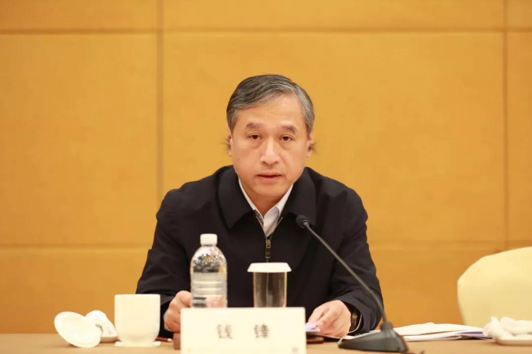 gyr98.jpg 人民網(wǎng):全國退役軍人事務(wù)系統宣傳思想工作座談會(huì )召開(kāi)-云南能投軍創(chuàng )產(chǎn)業(yè)投資有限公司