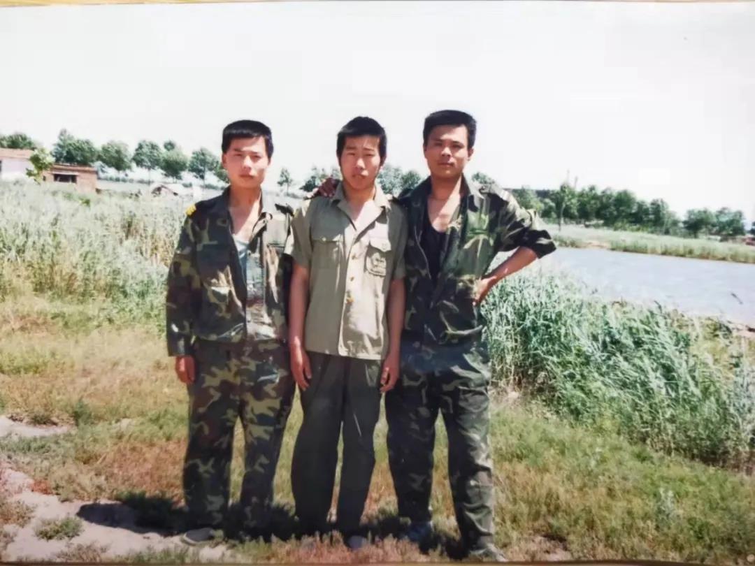 周定滿(mǎn)：從外出闖蕩到回鄉創(chuàng  )業(yè)，在鄉愁里復蘇的致富夢(mèng)想-云南能投軍創(chuàng  )產(chǎn)業(yè)投資有限公司