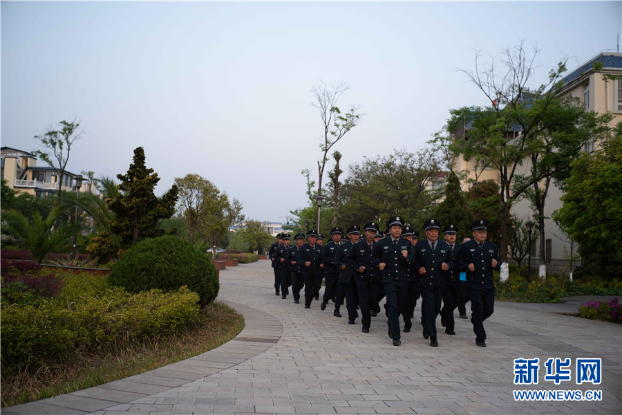 退役軍人李俠的創(chuàng  )業(yè)夢(mèng)-云南能投軍創(chuàng  )產(chǎn)業(yè)投資有限公司