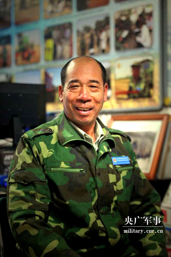 張喜忠：從掏糞工到國慶觀(guān)禮臺嘉賓，“北漂”退伍老兵的人生逆襲-云南能投軍創(chuàng  )產(chǎn)業(yè)投資有限公司