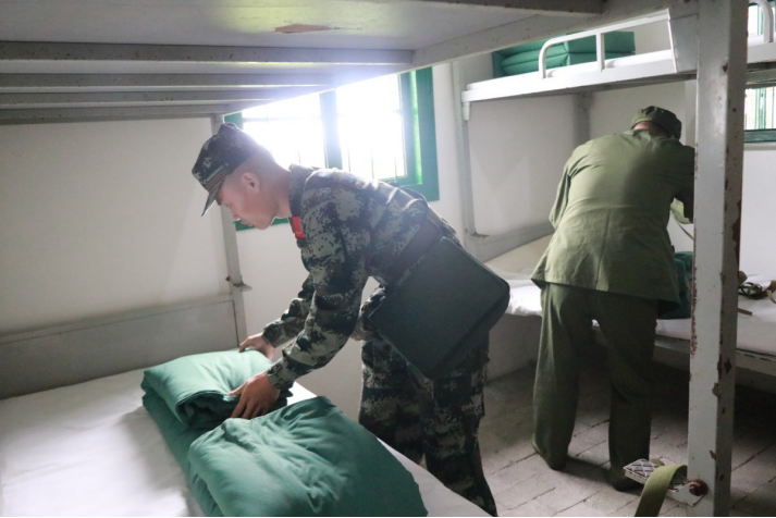 50年后，應到13人，實(shí)到13人！-云南能投軍創(chuàng  )產(chǎn)業(yè)投資有限公司