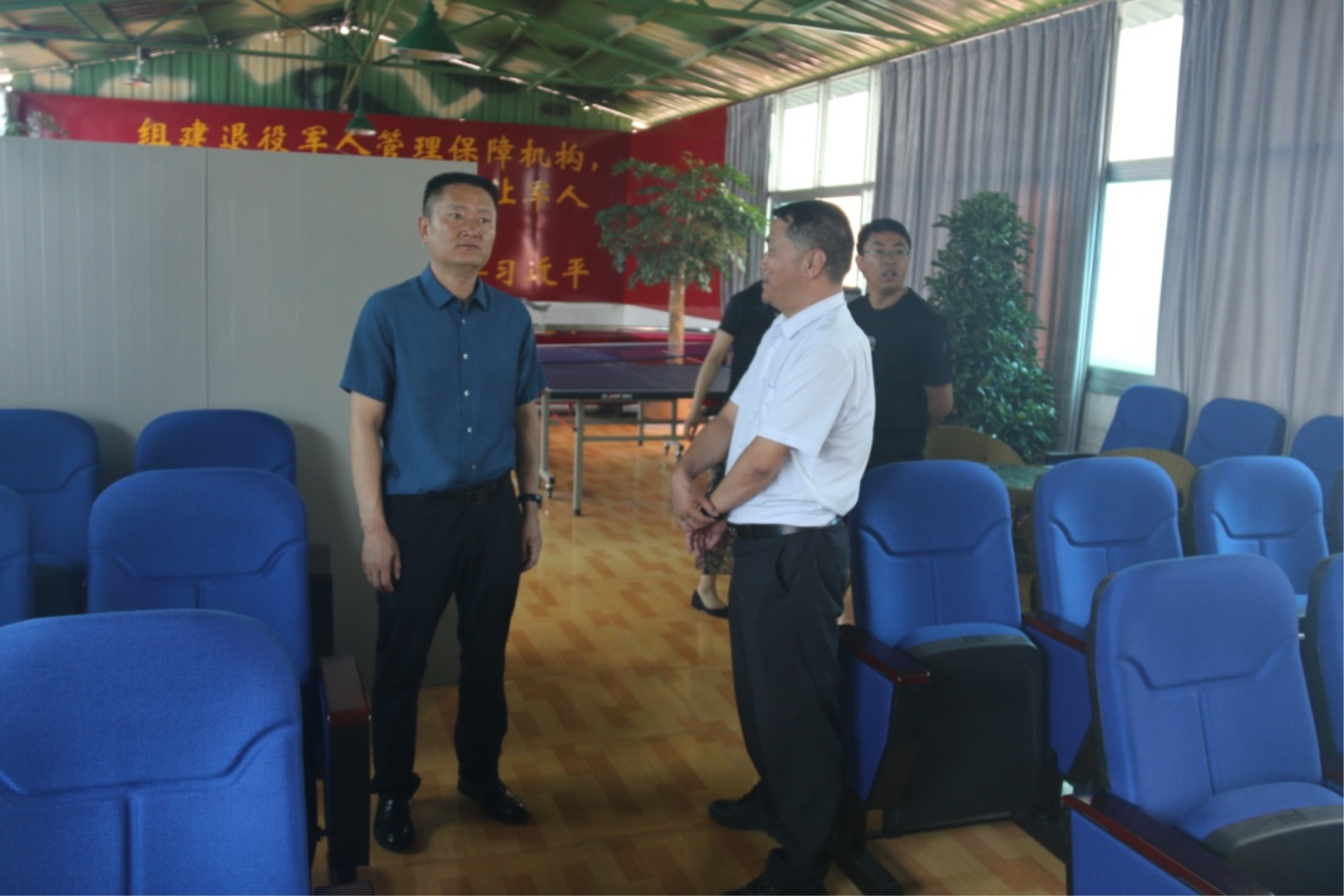 發(fā)展“楓橋經(jīng)驗” 共建和諧陸良——云南省陸良縣退役軍人事務(wù)局創(chuàng  )新為兵服務(wù)的“陸良模式”紀實(shí)-云南能投軍創(chuàng  )產(chǎn)業(yè)投資有限公司