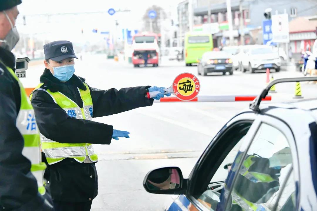02.jpg 于文靜:從少校軍官到最美“警花”的軍旅轉身-云南能投軍創(chuàng )產(chǎn)業(yè)投資有限公司