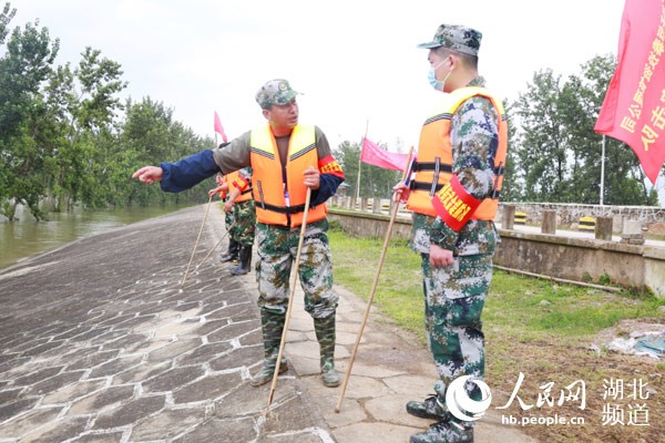 “只要祖國需要，我們義不容辭” ——那些抗洪搶險中的退伍兵-云南能投軍創(chuàng  )產(chǎn)業(yè)投資有限公司