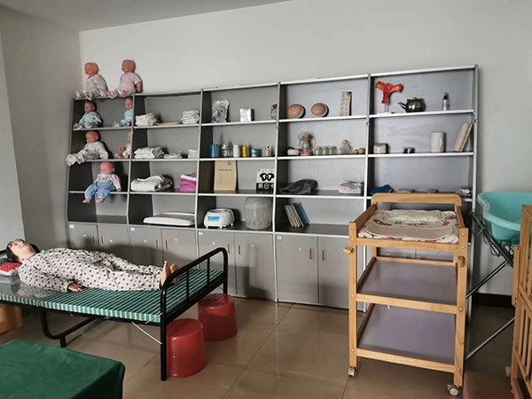 許靈：從正團職政委到金牌“月嫂”，一位自主擇業(yè)女軍官的人生跨越