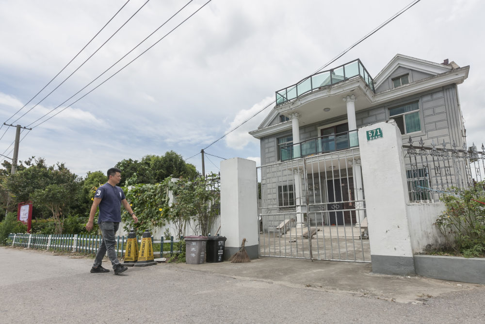退役軍人錢(qián)少華 鄉村振興指導員-云南能投軍創(chuàng  )產(chǎn)業(yè)投資有限公司