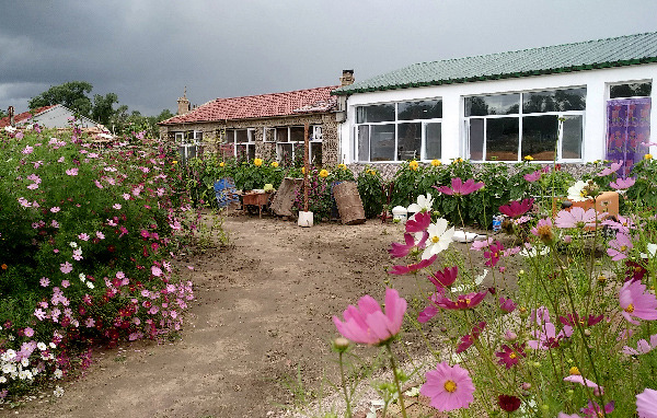 馬謙：從“愛(ài)兵模范”到“愛(ài)民書(shū)記”，扶貧路上真情依然-云南能投軍創(chuàng  )產(chǎn)業(yè)投資有限公司