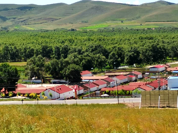 馬謙：從“愛(ài)兵模范”到“愛(ài)民書(shū)記”，扶貧路上真情依然-云南能投軍創(chuàng  )產(chǎn)業(yè)投資有限公司