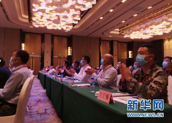 02.jpg 退役軍人村干部決戰脫貧攻堅和推進(jìn)鄉村振興現場(chǎng)交流會(huì )在貴州安順召開(kāi)-云南能投軍創(chuàng )產(chǎn)業(yè)投資有限公司