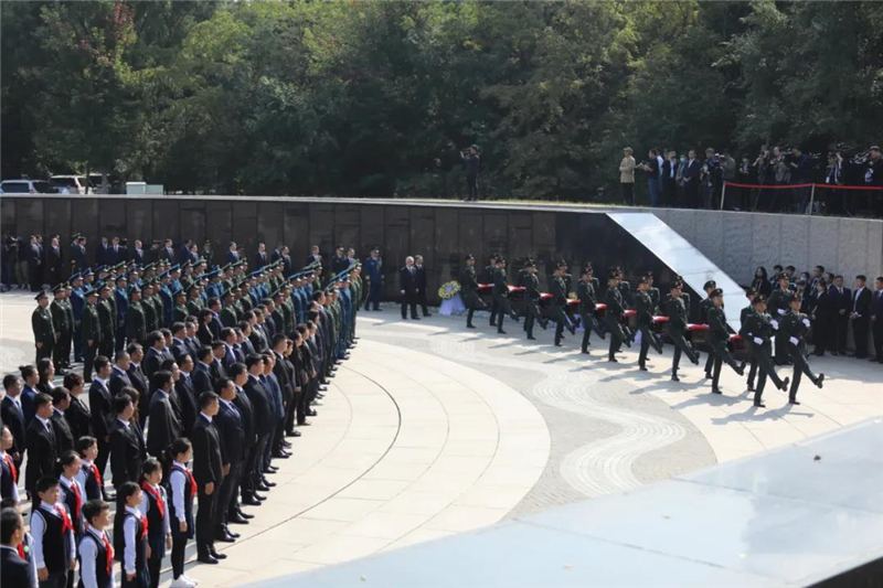 英魂入故土！?第七批在韓志愿軍烈士安葬儀式在沈陽(yáng)舉行-云南能投軍創(chuàng  )產(chǎn)業(yè)投資有限公司
