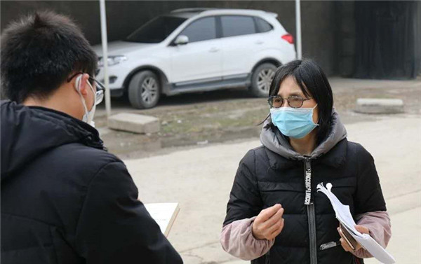 劉亞玲：“戰地女神”自主擇業(yè)，回到家鄉農村當“村醫”-云南能投軍創(chuàng  )產(chǎn)業(yè)投資有限公司