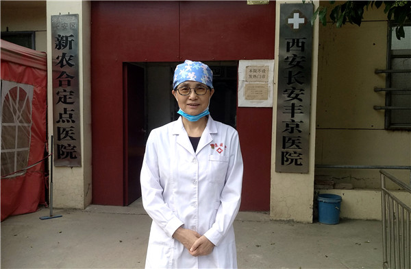 劉亞玲：“戰地女神”自主擇業(yè)，回到家鄉農村當“村醫”-云南能投軍創(chuàng  )產(chǎn)業(yè)投資有限公司