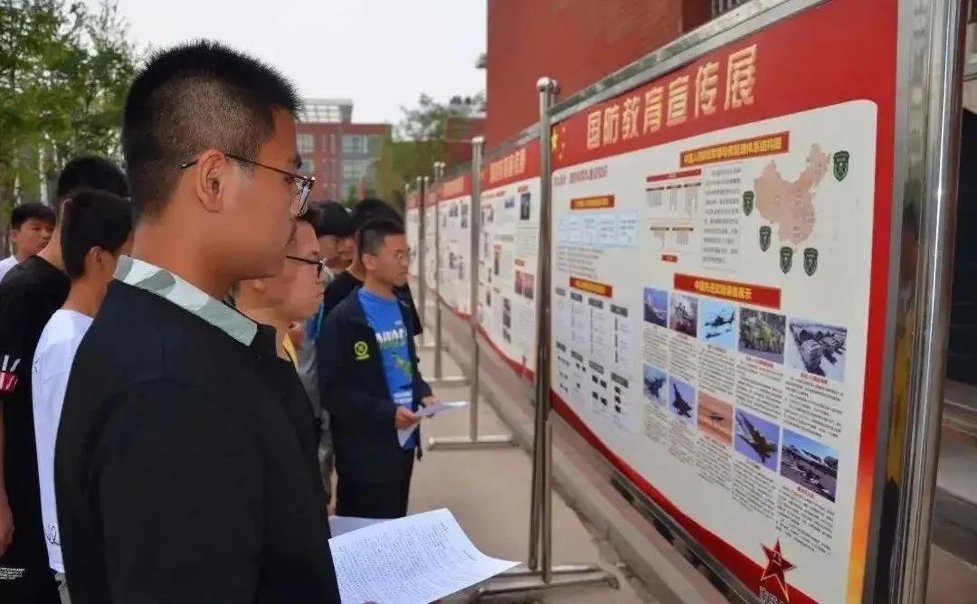 關(guān)注！多地出臺優(yōu)惠政策定向招錄退役大學(xué)生士兵-云南能投軍創(chuàng  )產(chǎn)業(yè)投資有限公司