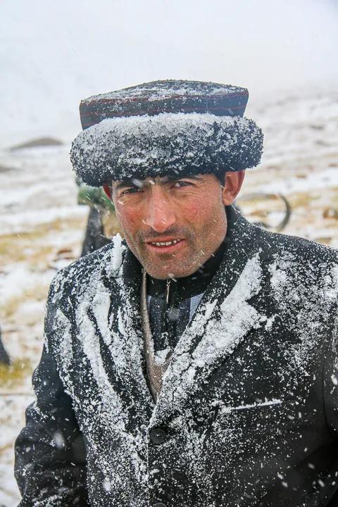 紀念我的戰友，拉齊尼·巴依卡-云南能投軍創(chuàng  )產(chǎn)業(yè)投資有限公司