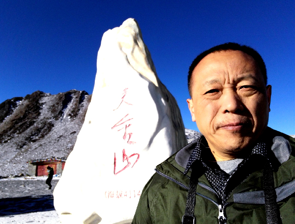 02.jpg 練紅寧:一位老兵的長(cháng)征與追尋-云南能投軍創(chuàng )產(chǎn)業(yè)投資有限公司