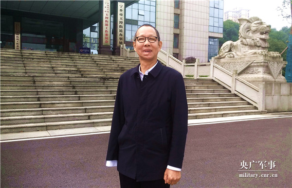 01.jpg 郭立彬:獨臂創(chuàng )造光彩人生-云南能投軍創(chuàng )產(chǎn)業(yè)投資有限公司