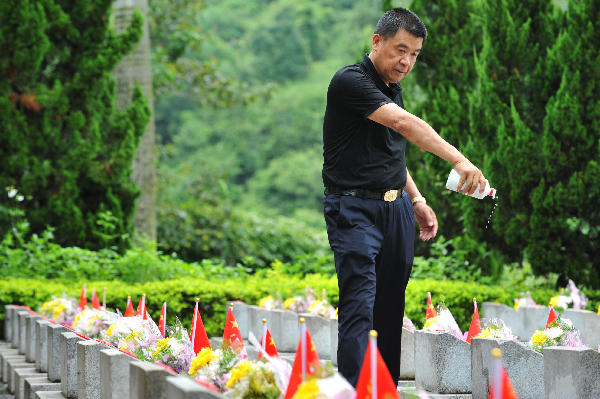 朱豫剛：戰地情深，生死之約40年-云南能投軍創(chuàng  )產(chǎn)業(yè)投資有限公司