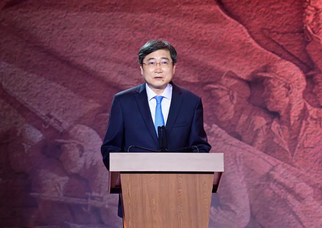 04.jpg “致敬國家豐碑——全國紅色故事講解員大賽”開(kāi)賽-云南能投軍創(chuàng )產(chǎn)業(yè)投資有限公司