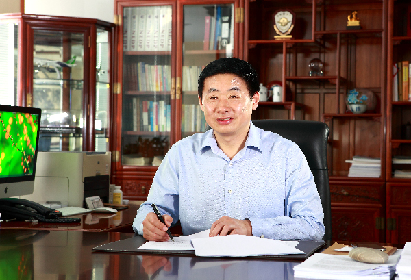 吳惠芳：脫下軍裝，扛起擔當-云南能投軍創(chuàng  )產(chǎn)業(yè)投資有限公司