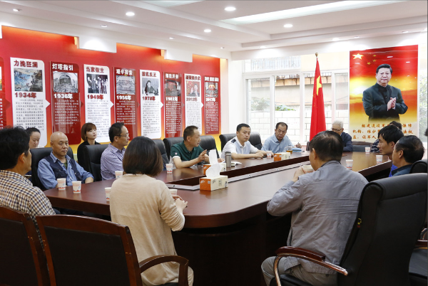 云南省第二屆退役軍人暨“云嶺軍休”美術(shù)書(shū)法攝影作品評審工作圓滿(mǎn)結束-云南能投軍創(chuàng  )產(chǎn)業(yè)投資有限公司