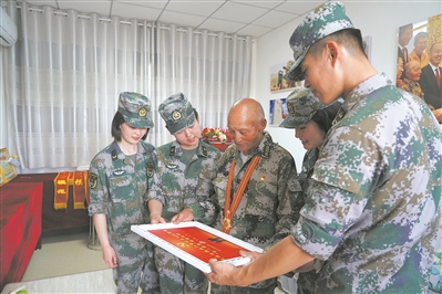 “活界碑”魏德友—— 心中有信仰 腳下有力量-云南能投軍創(chuàng  )產(chǎn)業(yè)投資有限公司
