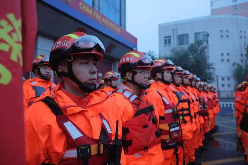 若有戰，召必回！各地退役軍人星夜馳援河南！-云南能投軍創(chuàng  )產(chǎn)業(yè)投資有限公司