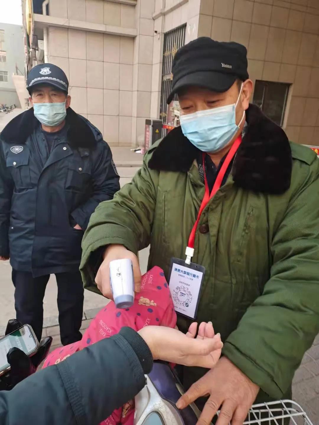 中國退役軍人丨慶祝建黨100周年特別節目《忠誠》第九集：《郭萬(wàn)里 ：筆墨深情，為黨謳歌》-云南能投軍創(chuàng  )產(chǎn)業(yè)投資有限公司