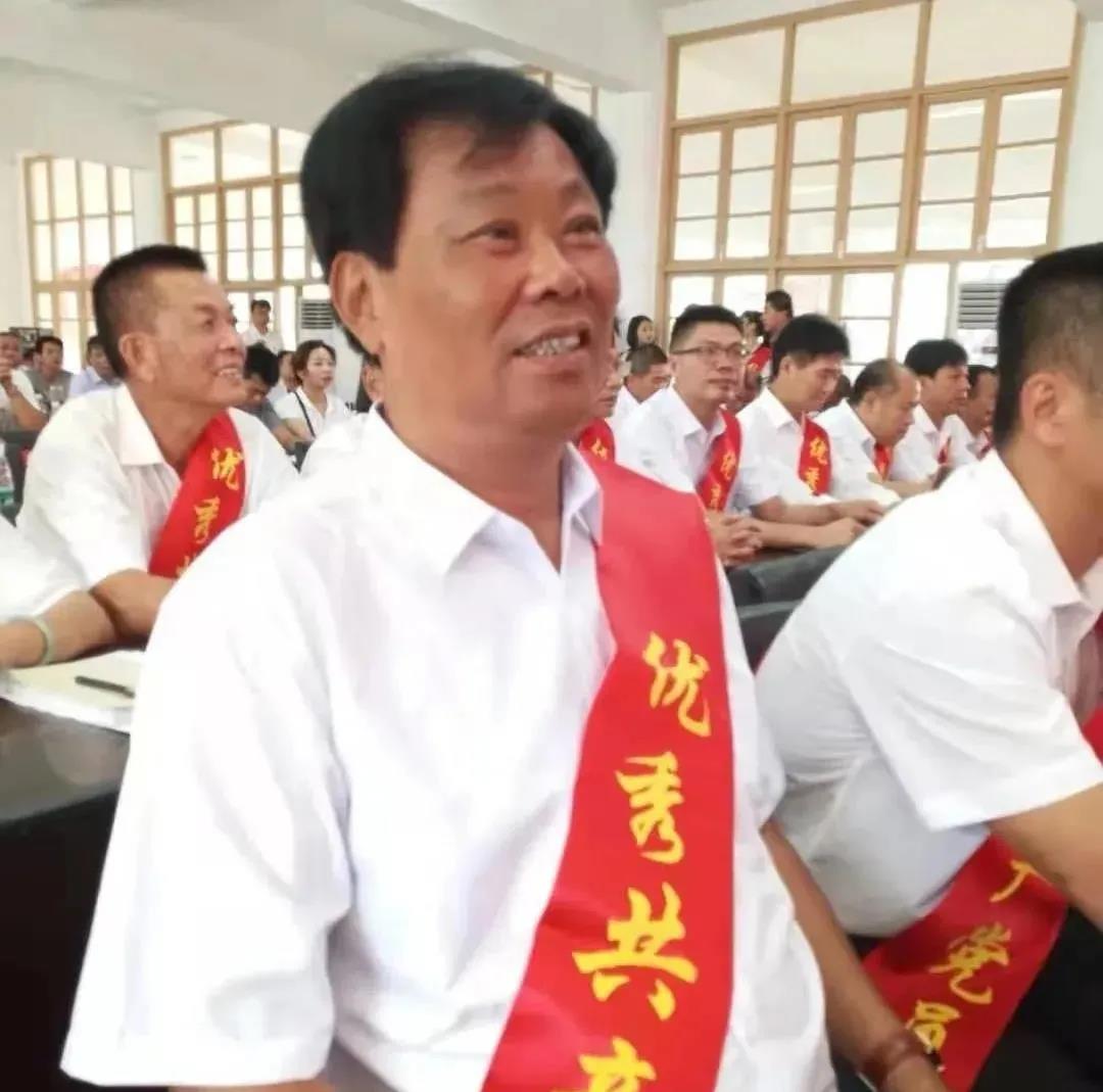 盡己之力籌資捐款，有你們在，河南一定中！