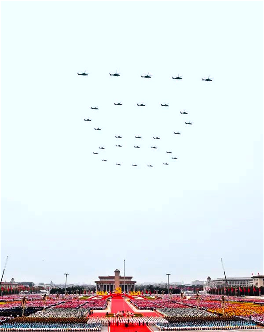 風(fēng)展紅旗起新航——從建黨一百年眺望建軍一百年-云南能投軍創(chuàng  )產(chǎn)業(yè)投資有限公司