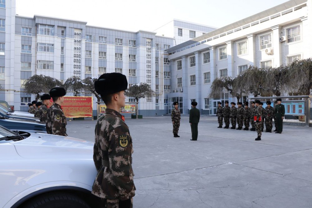 媒體34.jpg 退伍季丨這里有我最好的青春-云南能投軍創(chuàng )產(chǎn)業(yè)投資有限公司