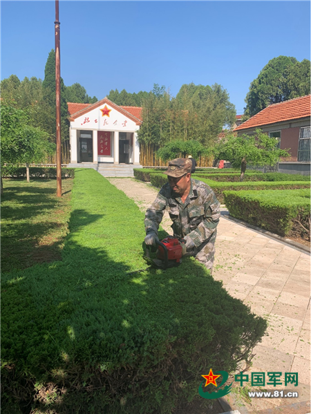 28年，他為2728名烈士“守陵”，幫25名烈士“回家”-云南能投軍創(chuàng  )產(chǎn)業(yè)投資有限公司