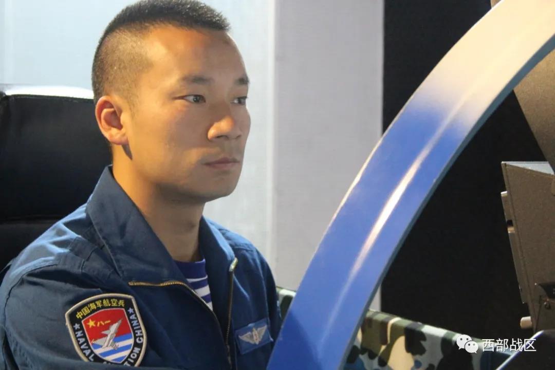 彭順平，一等功！他的家秒變“追星”現場(chǎng)