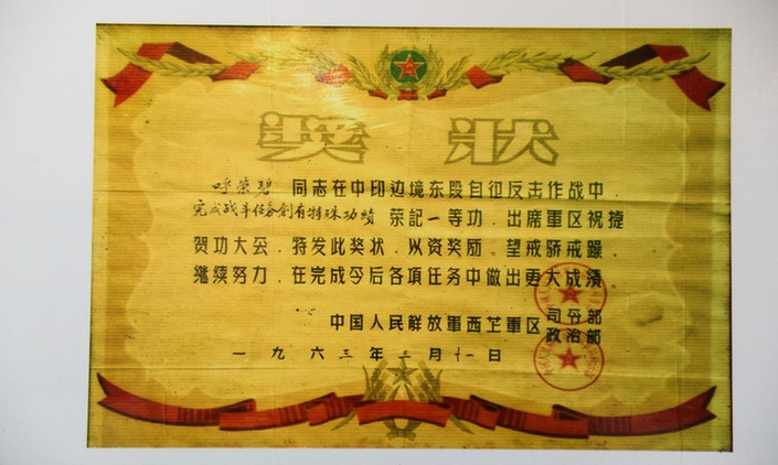 這名一等功老兵，才是我們最該追的星！