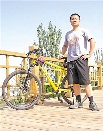 紅色故事怎么講？來(lái)圍觀(guān)被中宣部“點(diǎn)名”的這個(gè)老兵宣講團