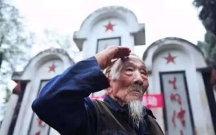 50年接力守護烈士英靈！背后的故事令人動(dòng)容……-云南能投軍創(chuàng  )產(chǎn)業(yè)投資有限公司