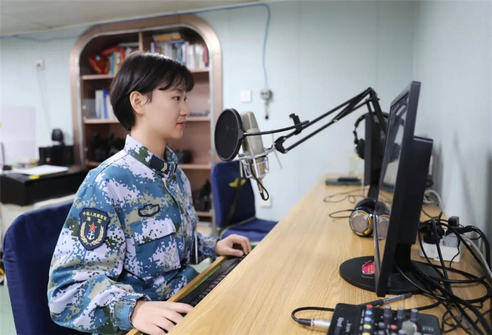 從北大學(xué)子到航母水兵，她說(shuō)：部隊教會(huì )了我什么是真正的堅守