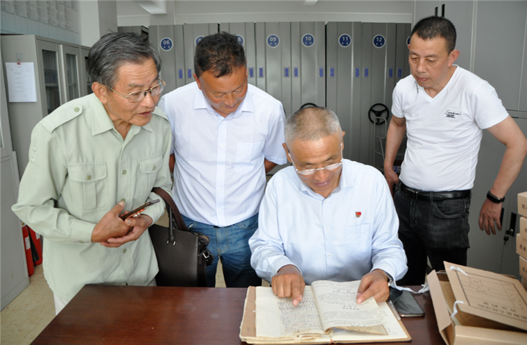 39年如一日，退伍老兵徐振理踏訪(fǎng)千山萬(wàn)水為英烈尋親-云南能投軍創(chuàng  )產(chǎn)業(yè)投資有限公司