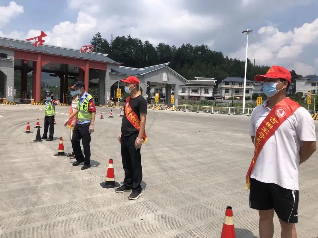 7.jpg 疫情不退老兵不退 退役軍人奮戰抗疫一線(xiàn)-云南能投軍創(chuàng )產(chǎn)業(yè)投資有限公司