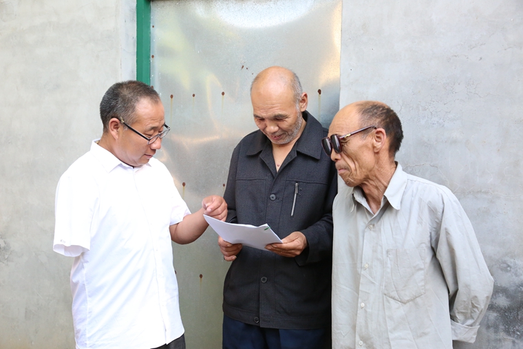 獨臂老兵陳志強：熱心公益大愛(ài)無(wú)疆，為抗疫助“一臂之力”-云南能投軍創(chuàng  )產(chǎn)業(yè)投資有限公司