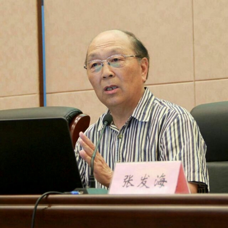 致力耕耘青少年精神家園20多年！為這位張爺爺點(diǎn)贊-云南能投軍創(chuàng  )產(chǎn)業(yè)投資有限公司