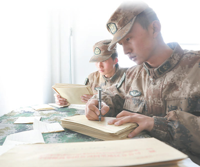 扎根軍營(yíng)的三代人 一樣的信念一樣的情懷-云南能投軍創(chuàng  )產(chǎn)業(yè)投資有限公司