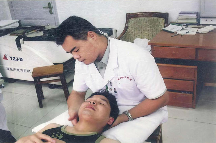 1.jpeg 退役士兵的逆襲之路:從警衛員到產(chǎn)后疼痛康復專(zhuān)家-云南能投軍創(chuàng )產(chǎn)業(yè)投資有限公司