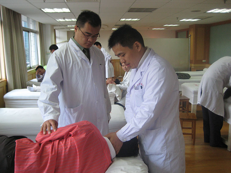 01.jpeg 退役士兵的逆襲之路:從警衛員到產(chǎn)后疼痛康復專(zhuān)家-云南能投軍創(chuàng )產(chǎn)業(yè)投資有限公司