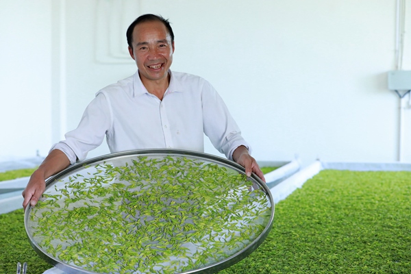 LOCAL202204121630000111221181659.JPG 貴州劍河:上陣“父子兵” 逐夢(mèng)前行不停歇-云南能投軍創(chuàng )產(chǎn)業(yè)投資有限公司