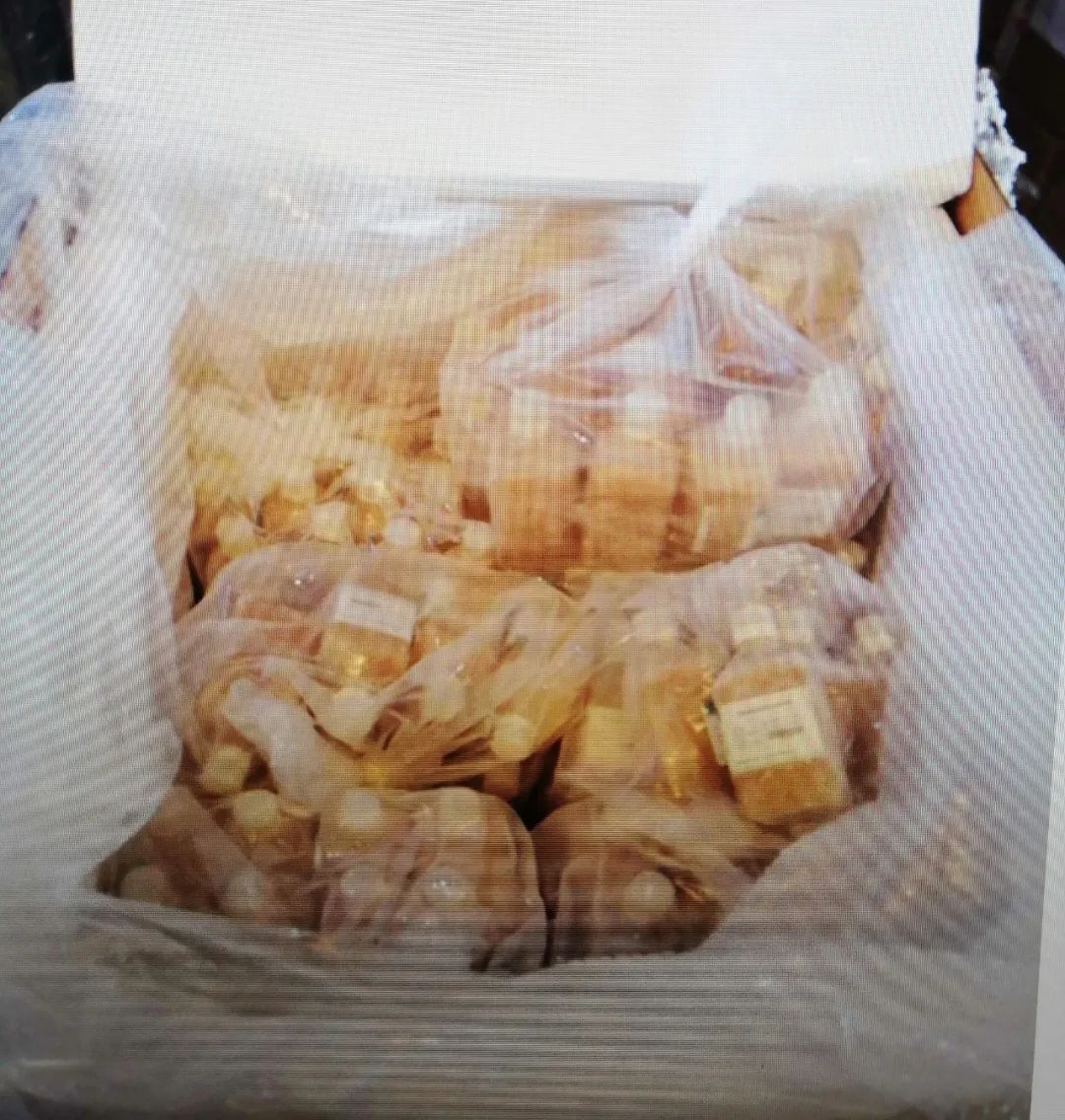 了不起的退役軍人丨40歲從軍醫“跨界”到海關(guān)，他竟還能年年拿第一！-云南能投軍創(chuàng  )產(chǎn)業(yè)投資有限公司