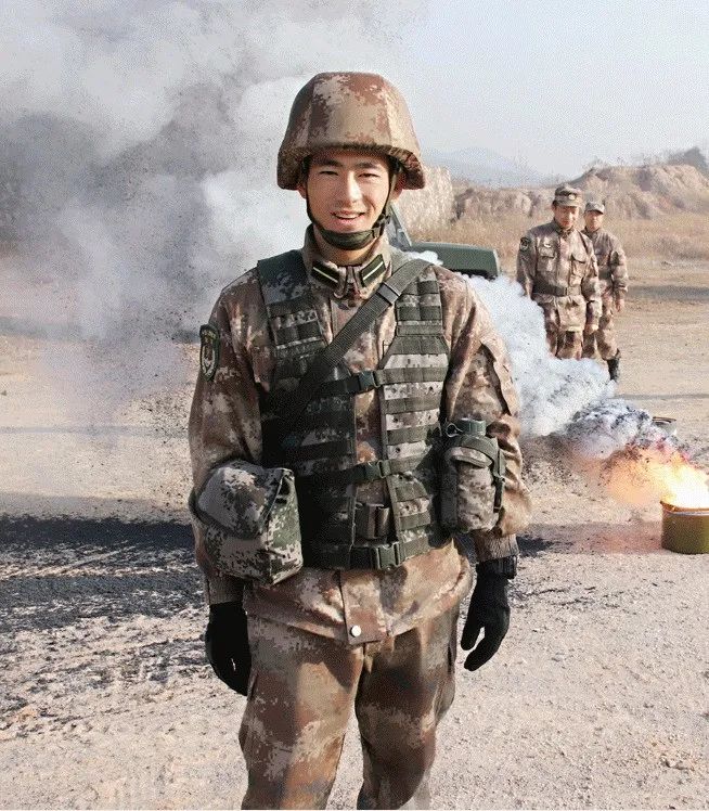 提干！從農民工到一等功！-云南能投軍創(chuàng  )產(chǎn)業(yè)投資有限公司