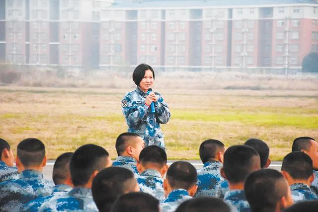 了不起！這群退役女兵在平凡崗位上做出了不平凡的業(yè)績(jì)-云南能投軍創(chuàng  )產(chǎn)業(yè)投資有限公司