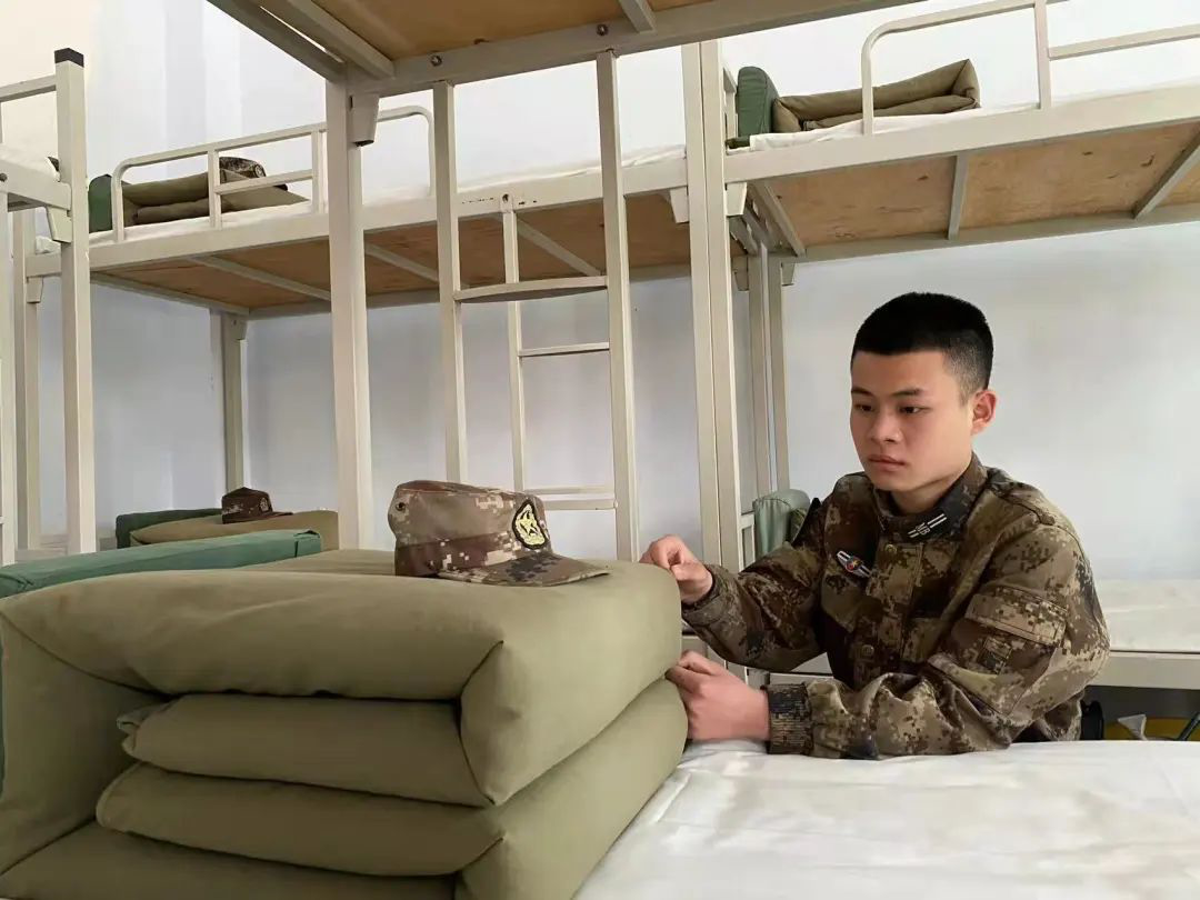 肖思遠父母為啥偷偷收麥子？真相是……-云南能投軍創(chuàng  )產(chǎn)業(yè)投資有限公司