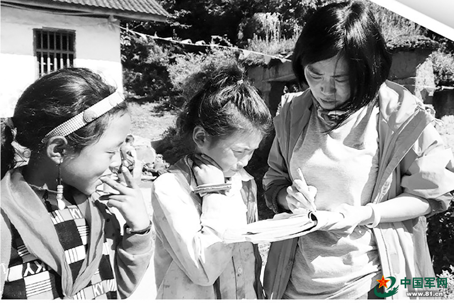 優(yōu)秀退役軍人進(jìn)入校園任教，在三尺講臺立德樹(shù)人
——  “迷彩園丁”耕耘菁菁校園-云南能投軍創(chuàng  )產(chǎn)業(yè)投資有限公司