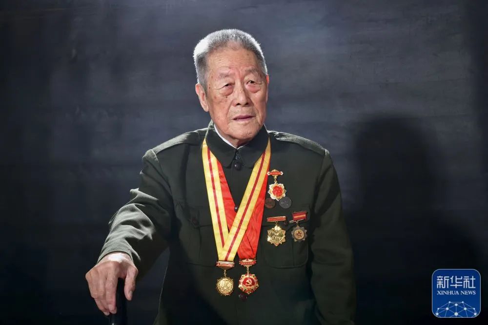 浴血榮光丨致敬抗戰老戰士——王國華、宮健-云南能投軍創(chuàng  )產(chǎn)業(yè)投資有限公司